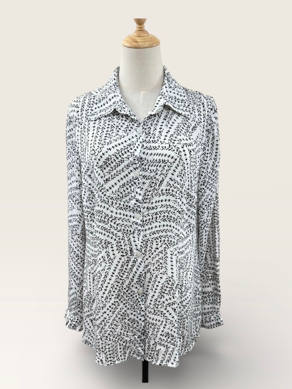 CAbi White and Black Pattern Split Back Blouse, Size M