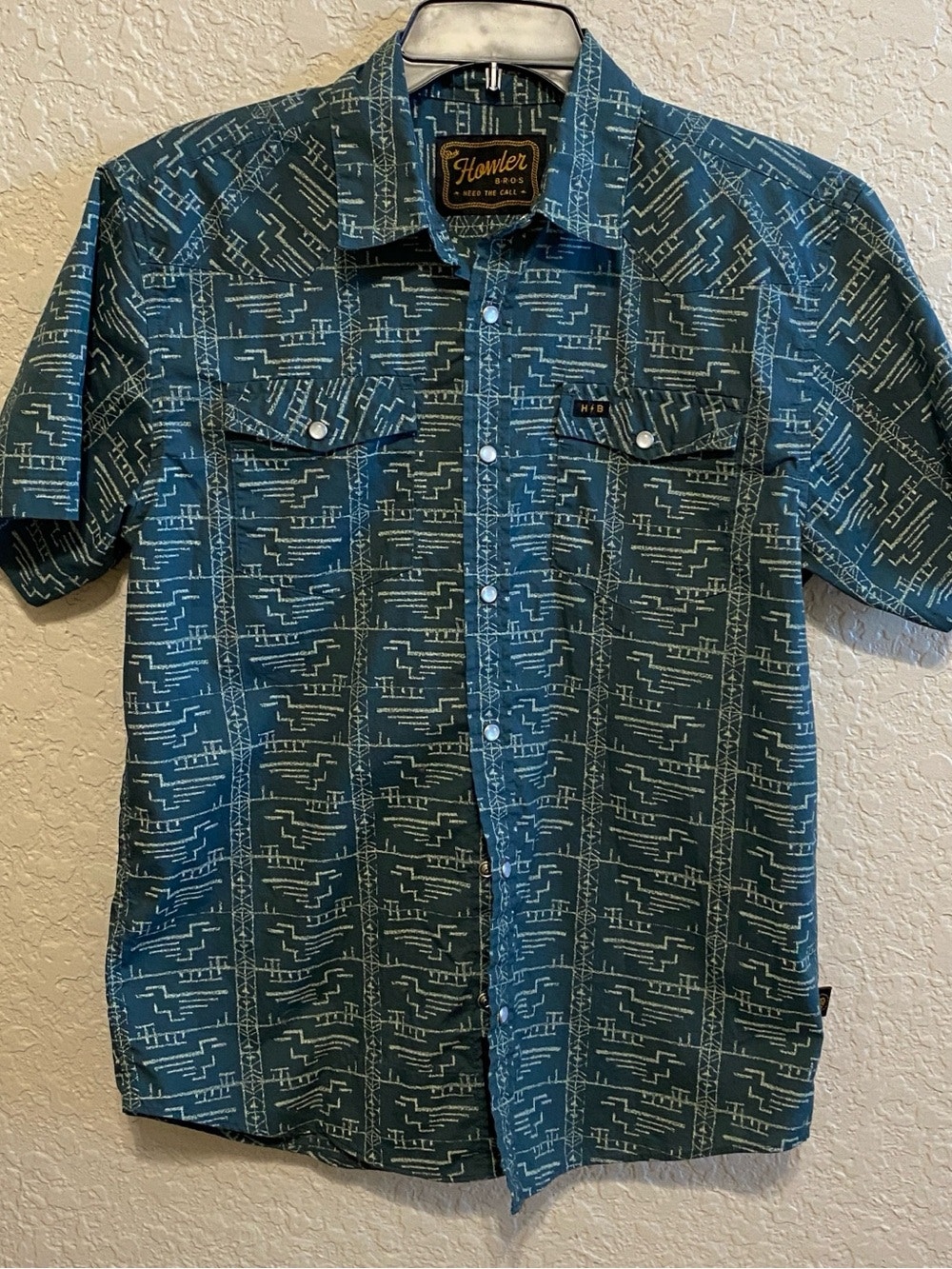 Howler Brothers Men’s Short-Sleeve Patterned Teal Snap Button-Up Shirt Small