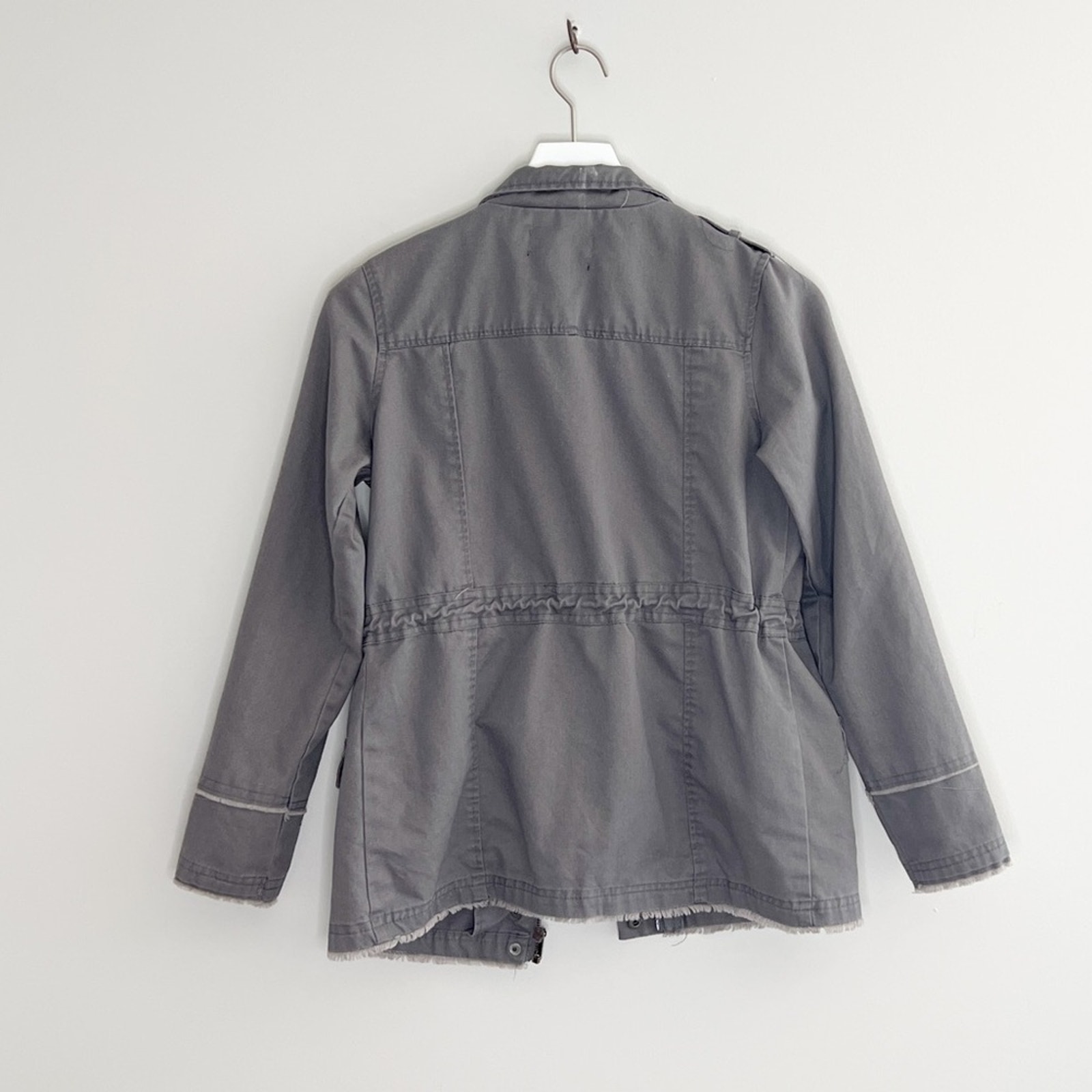 Neu Look Militärstil leicht notleidende Jacke (Größe XS) - Bild 2 von 7
