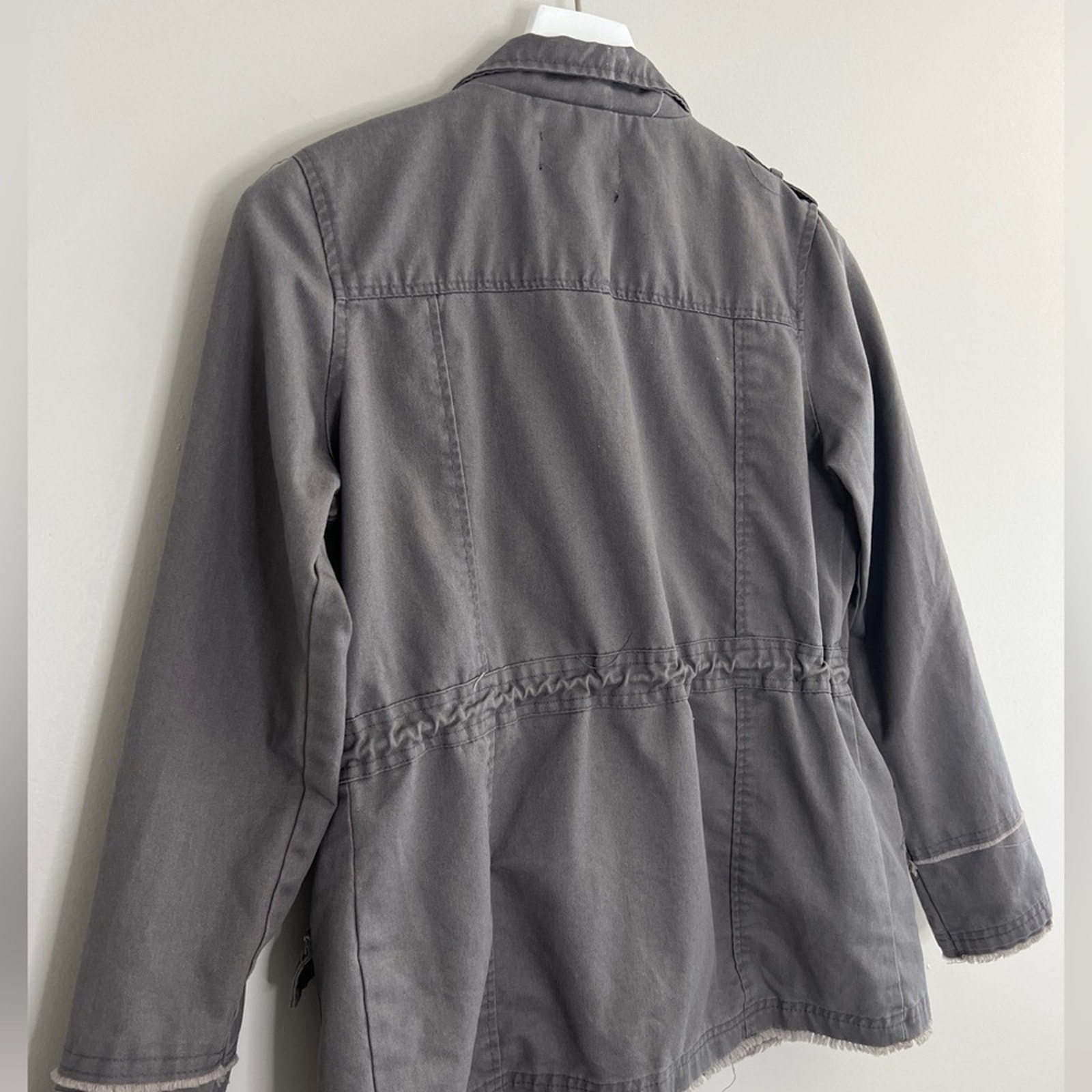 Neu Look Militärstil leicht notleidende Jacke (Größe XS) - Bild 7 von 7
