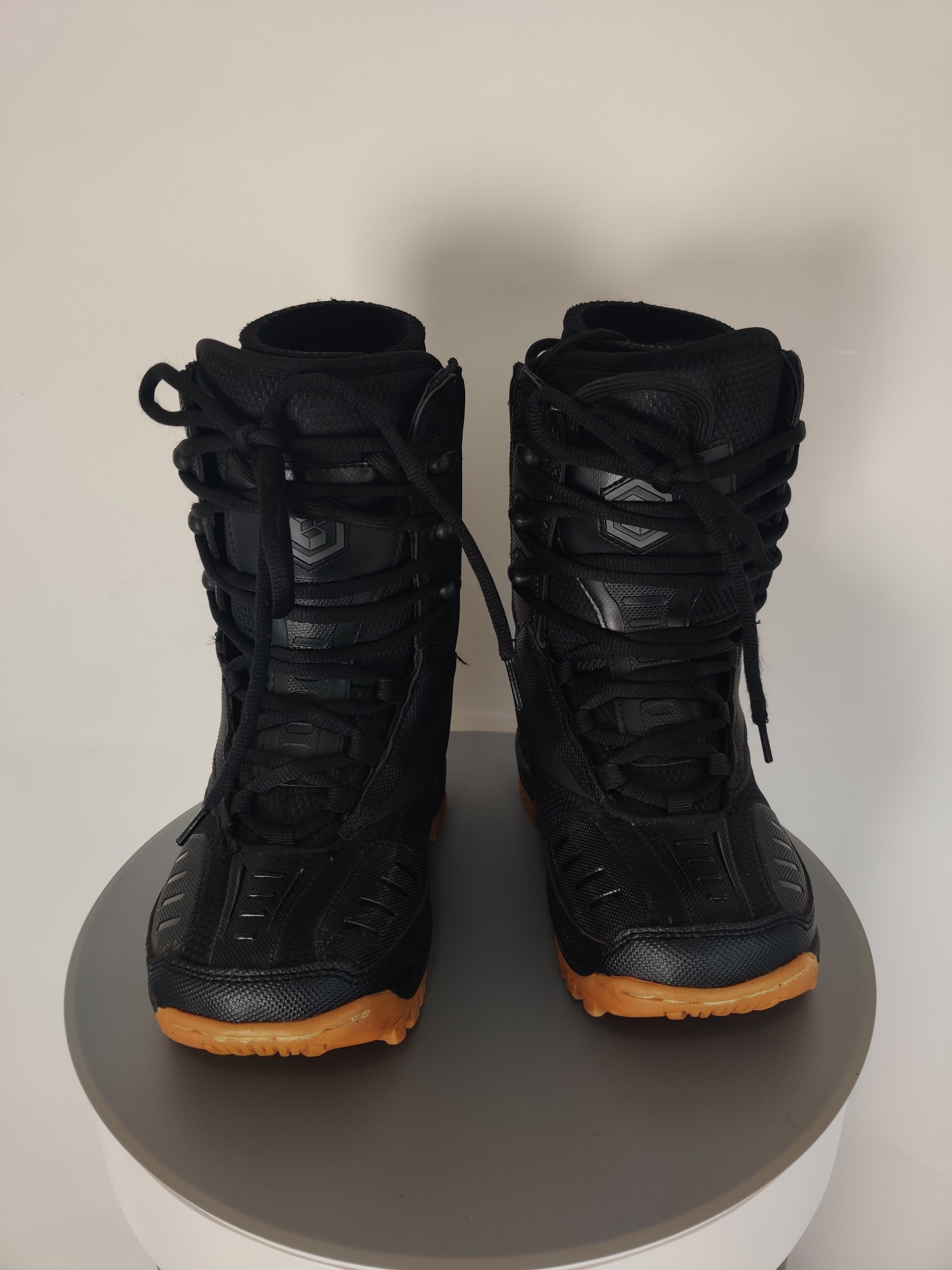 (V)  LTD FREEDOM LINERED JR SNOWBOARD BOOTS US 3 EUR 34 BLACK - Picture 2 of 10