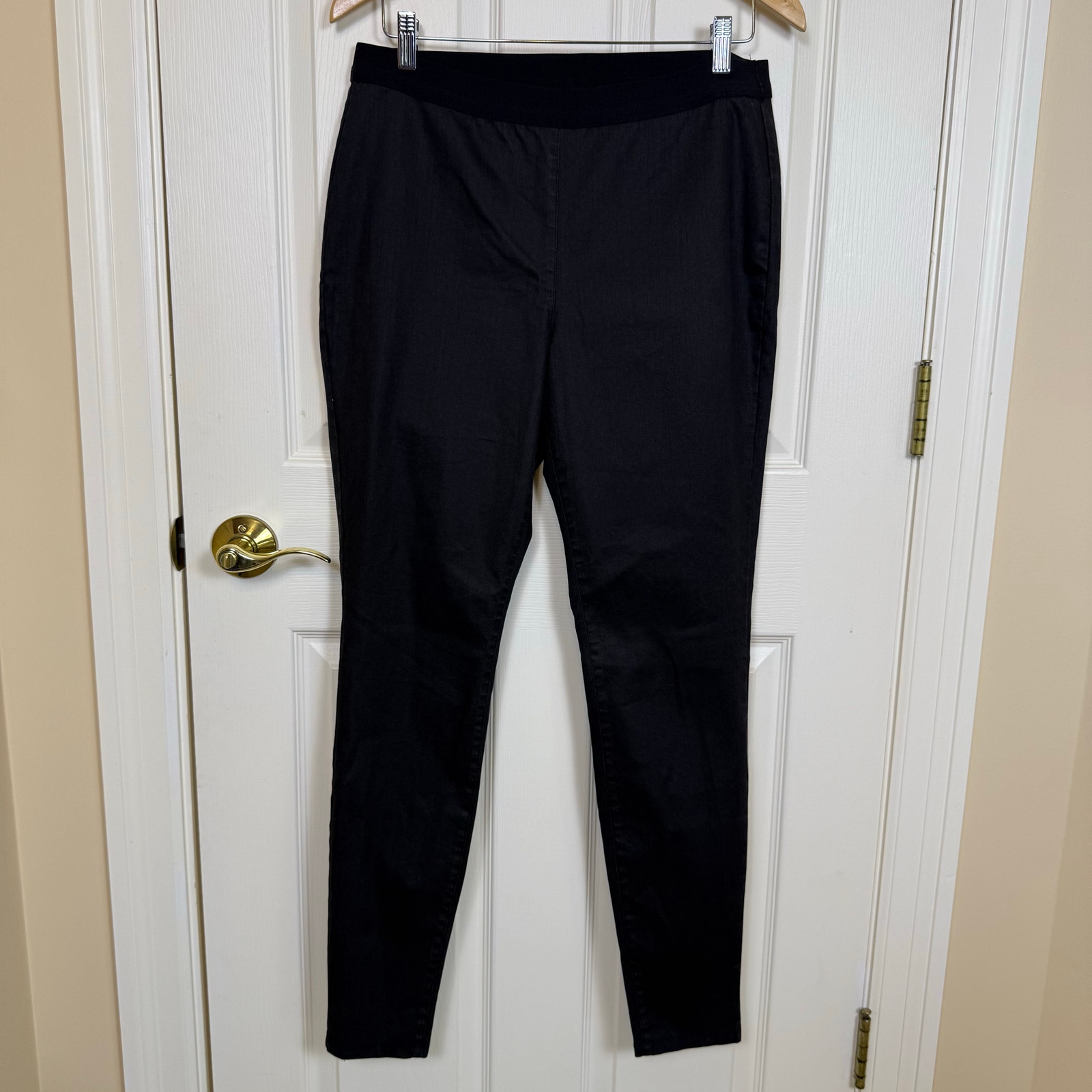 Eileen Fisher Slim Black Tapered Dress Pants Medium Pull On Organic Cotton detailed image 3