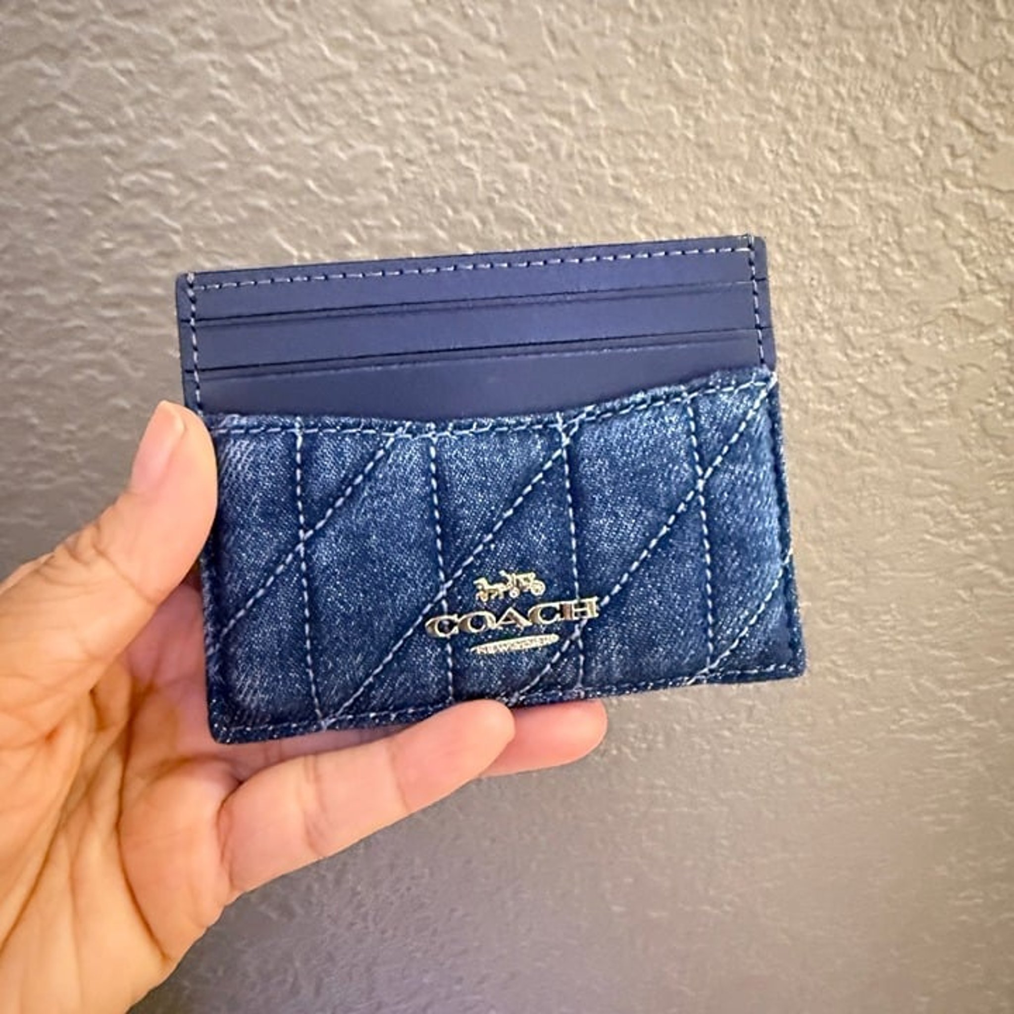 折りたたみ財布 COACH Pouch Wristlet  CAP97 Coach CAP97 Pouch Wristlet IN denim/Silver/Indigo | eBay