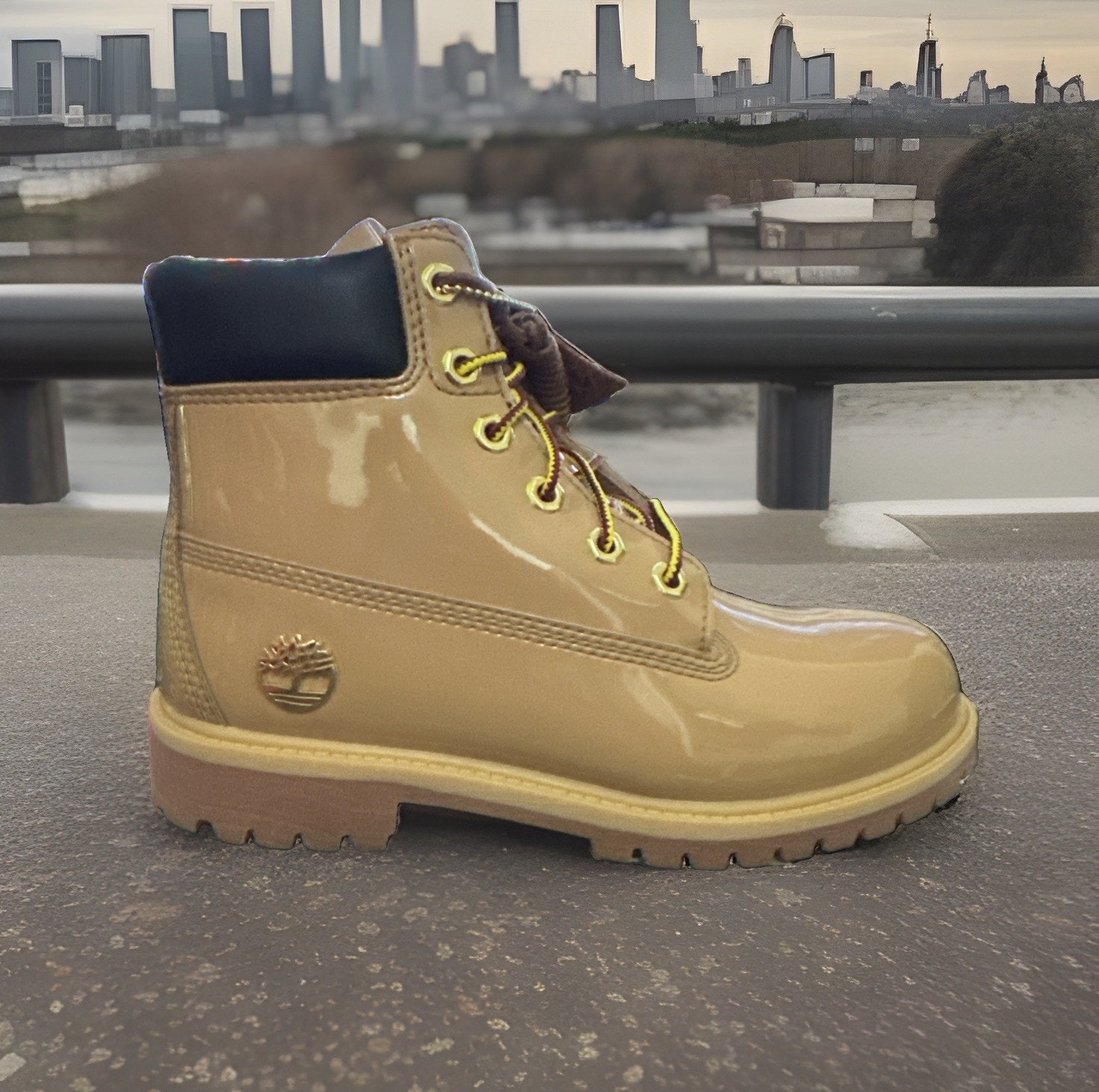 New Kids Size 4Y Timberland Premium 6 inch Lace Waterproof Brown Boots