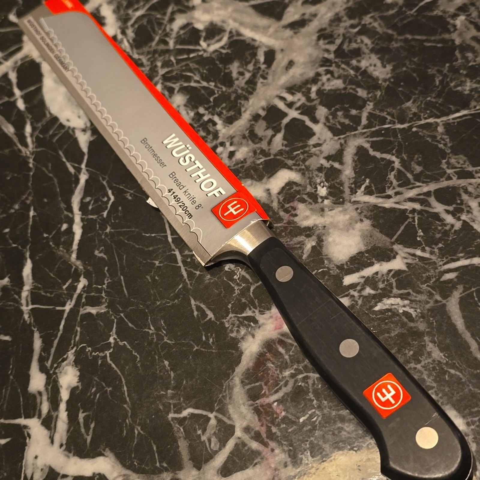 ❤️BUY 2 GET 1 FREE Wusthof Classic 8-Inch Bread Knife (4149), Retail $135.00 - Picture 5 of 5