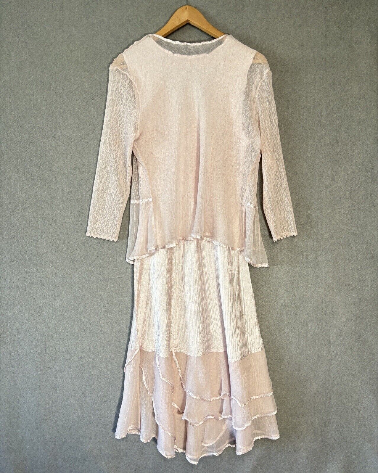 Komarov Dress & Jacket Beaded Charmeuse & Chiffon Light Pink Layered Hem Small*