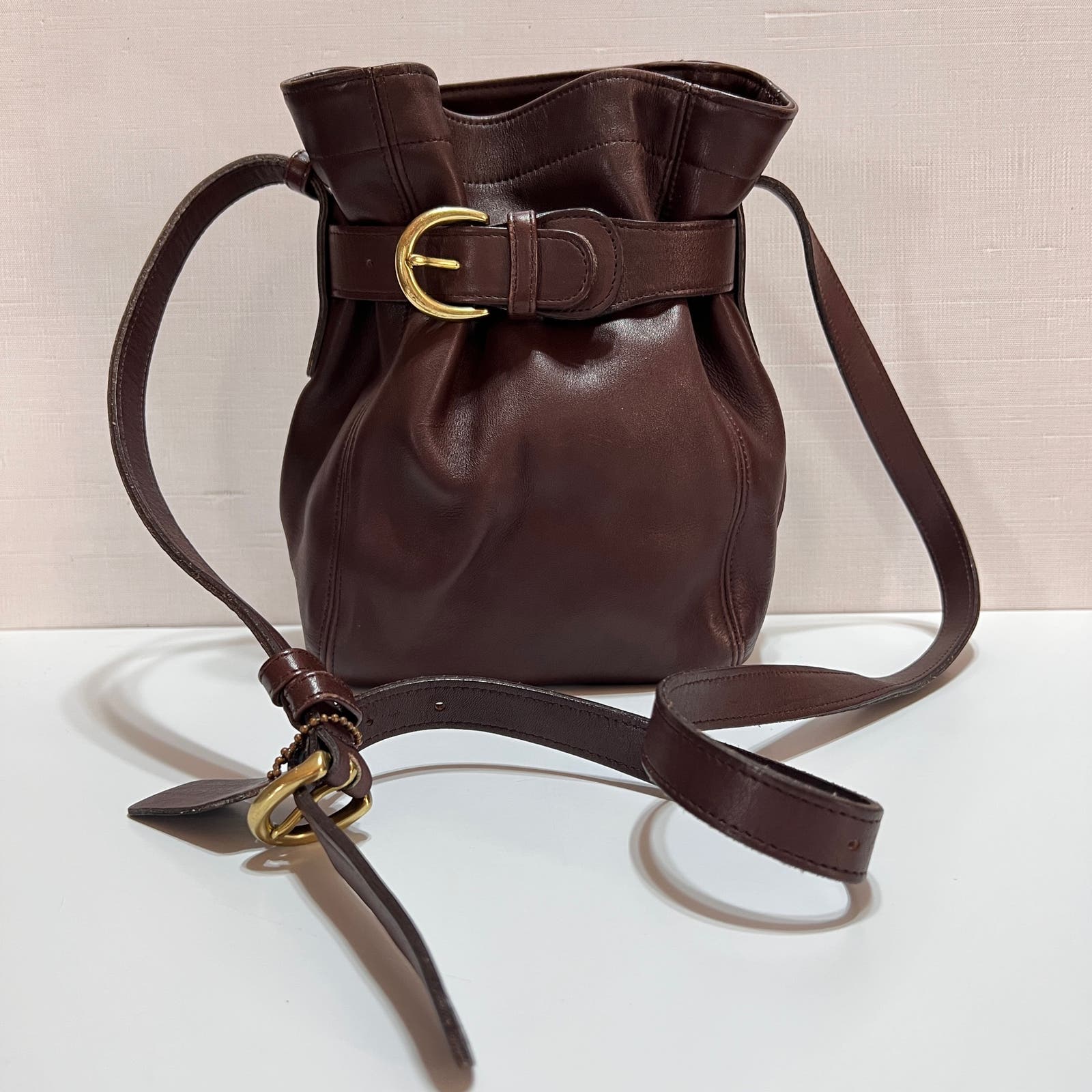 Vintage 90s Coach SOHO Brown Leather Belted Pouch Bucket Bag Purse  Crossbody | eBay