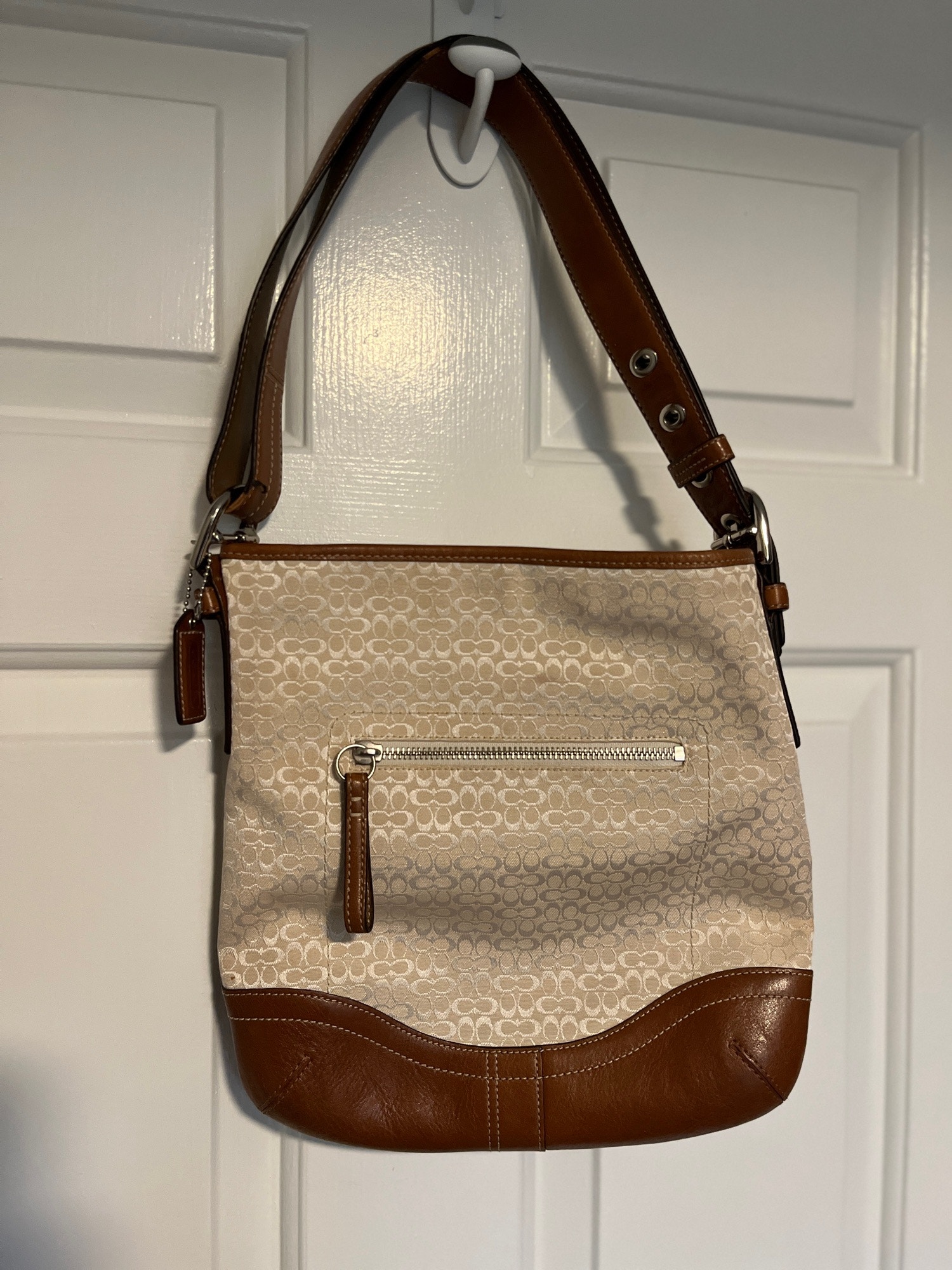 Coach Signature Crossbody/Shoulder Bag F10944 eBay