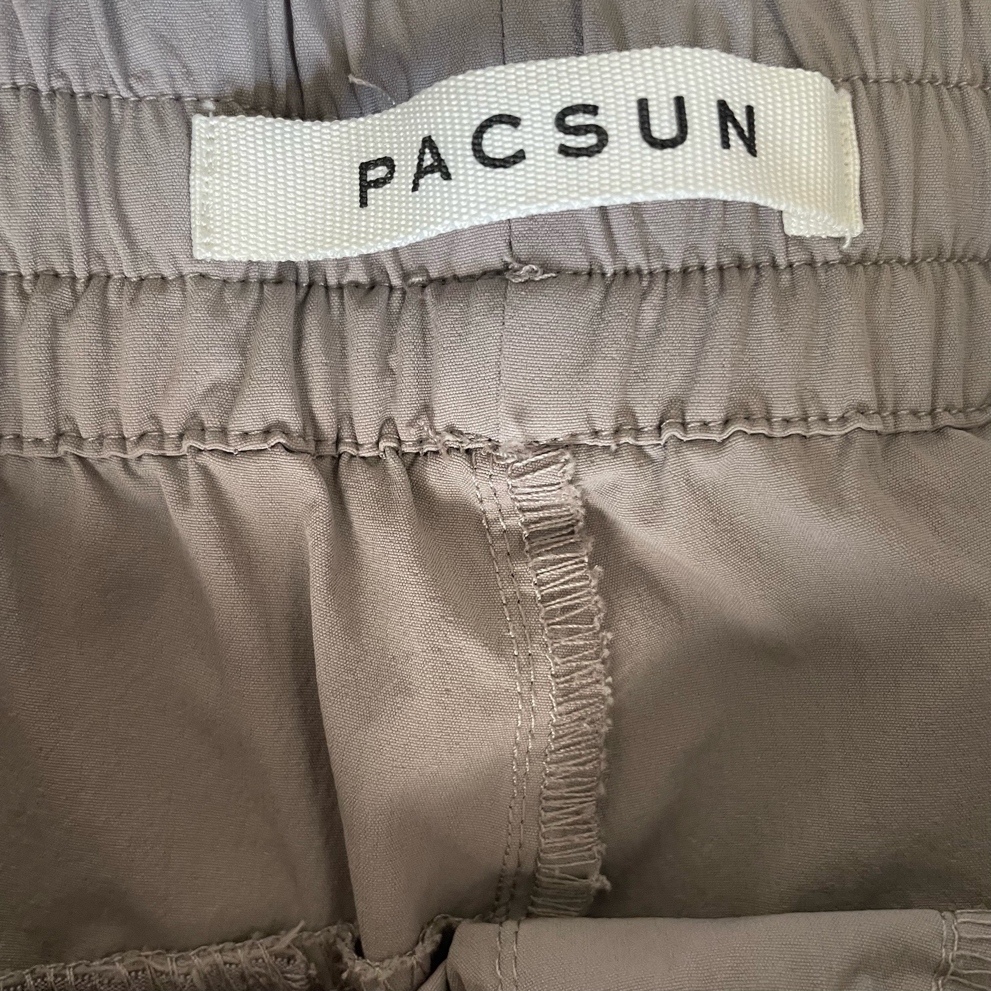 PacSun Gray Zip Off Performance Cargo Joggers Relaxed Fit Mens Size Medium 