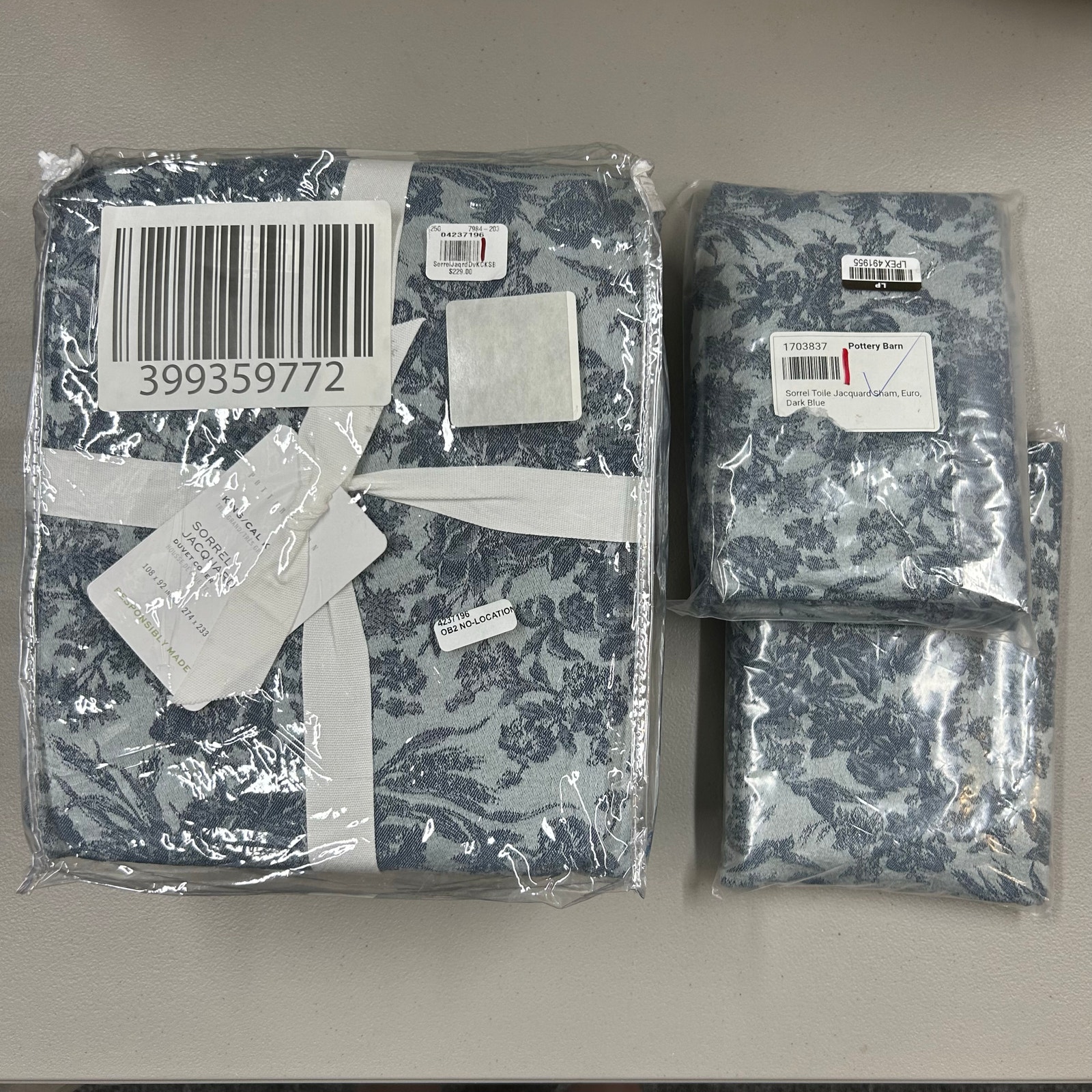 Pottery Barn Sorrel Toile Duvet Cover King + 2 Euro Shams Floral Steel Blue NEW - Picture 1 of 6