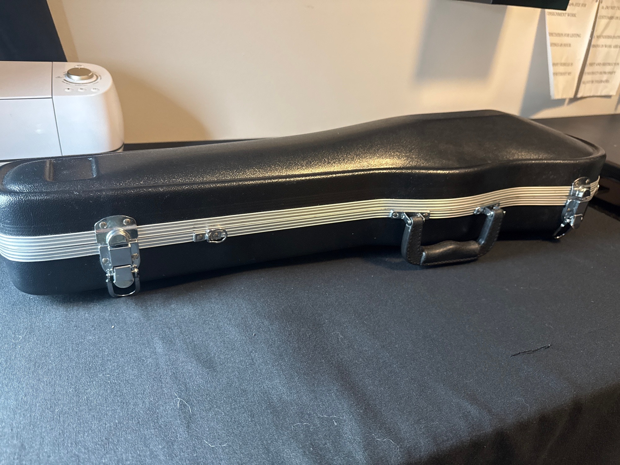 Violin Hardcase Carrying Case w/ Super Soft Faux Lining 33”L