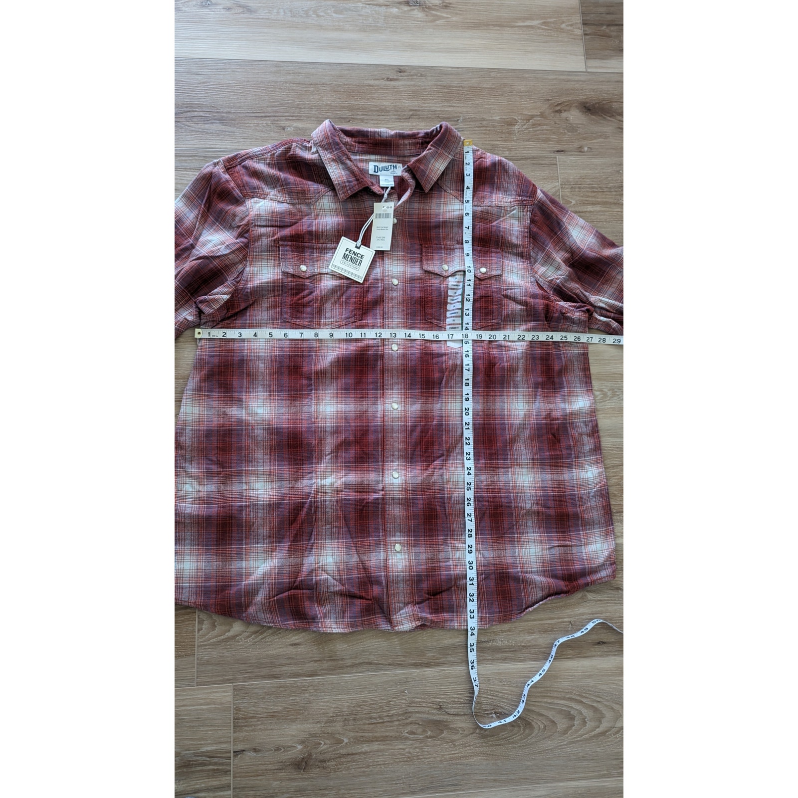 Nueva con etiquetas Camisa Mender Duluth Trading Co para Hombre Free Swingin' Fence en 2XL - Imagen 4 de 4