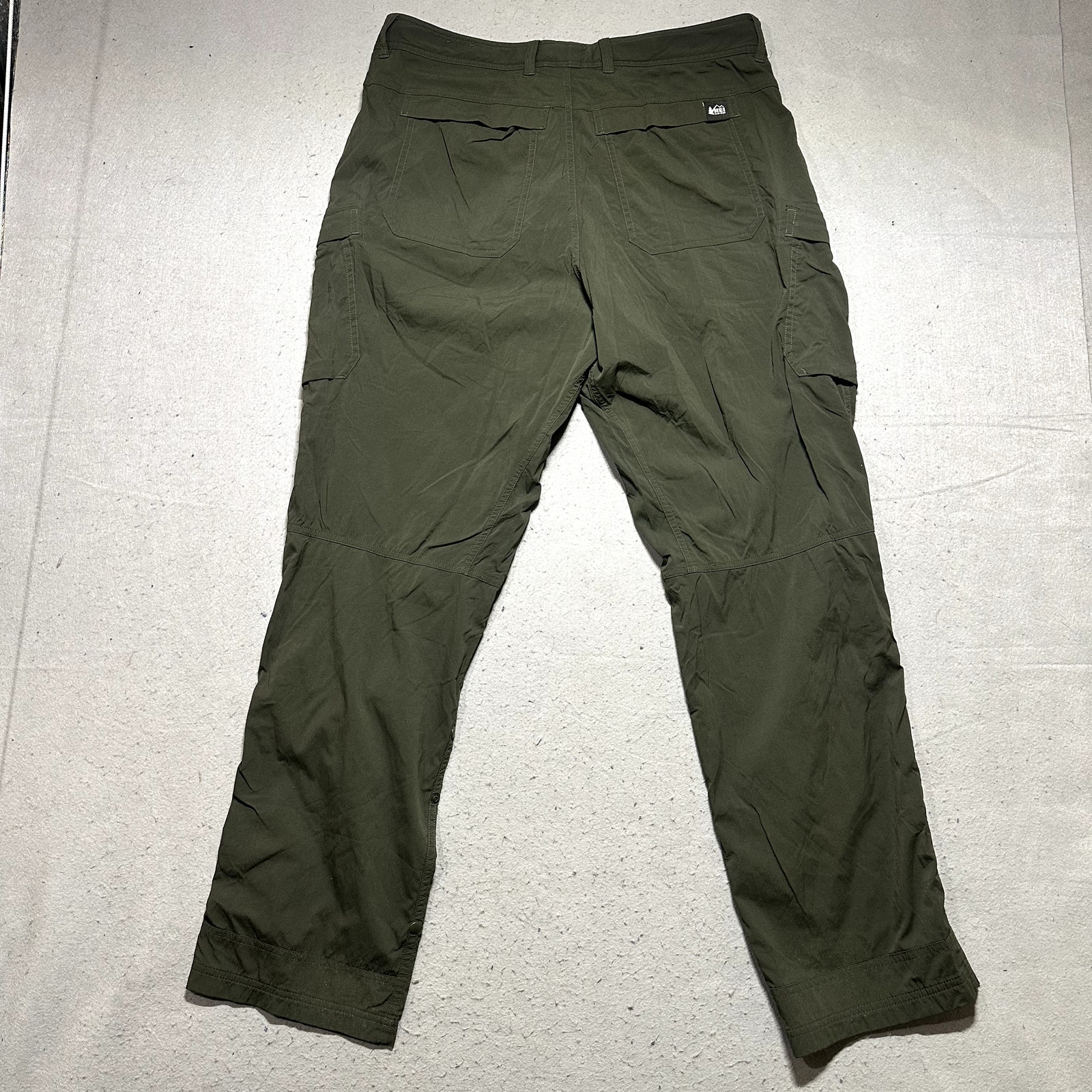 REI Sahara Roll Up Pants Men's 36x32 Green Relaxed Cargo Hiking - Picture 9 of 10