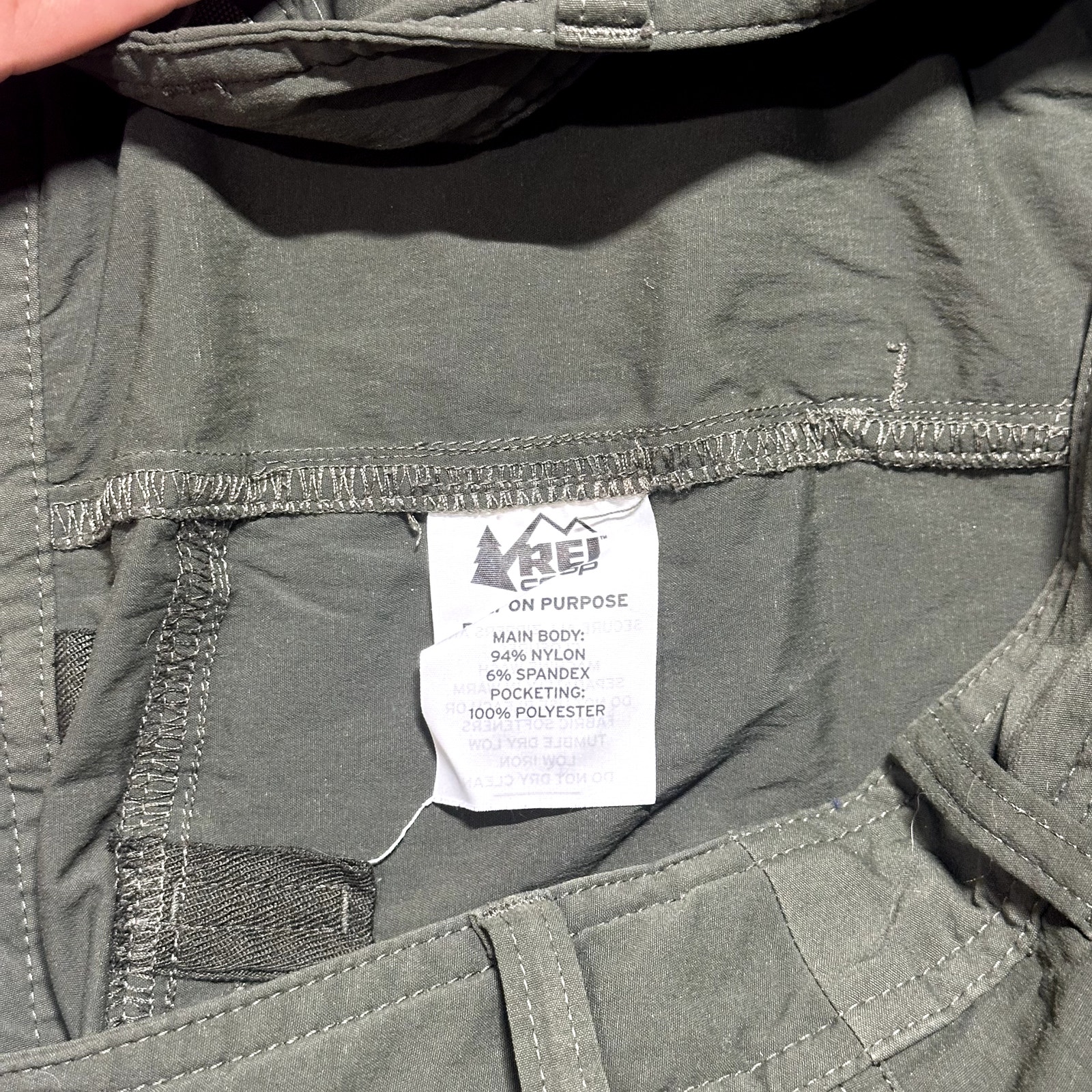 REI Sahara Roll Up Pants Men's 36x32 Green Relaxed Cargo Hiking - Picture 8 of 10