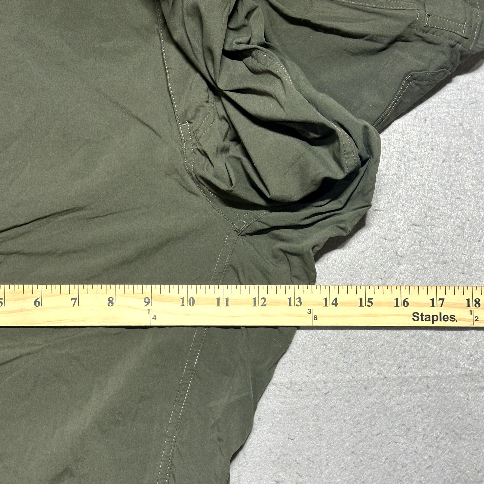 REI Sahara Roll Up Pants Men's 36x32 Green Relaxed Cargo Hiking - Picture 4 of 10